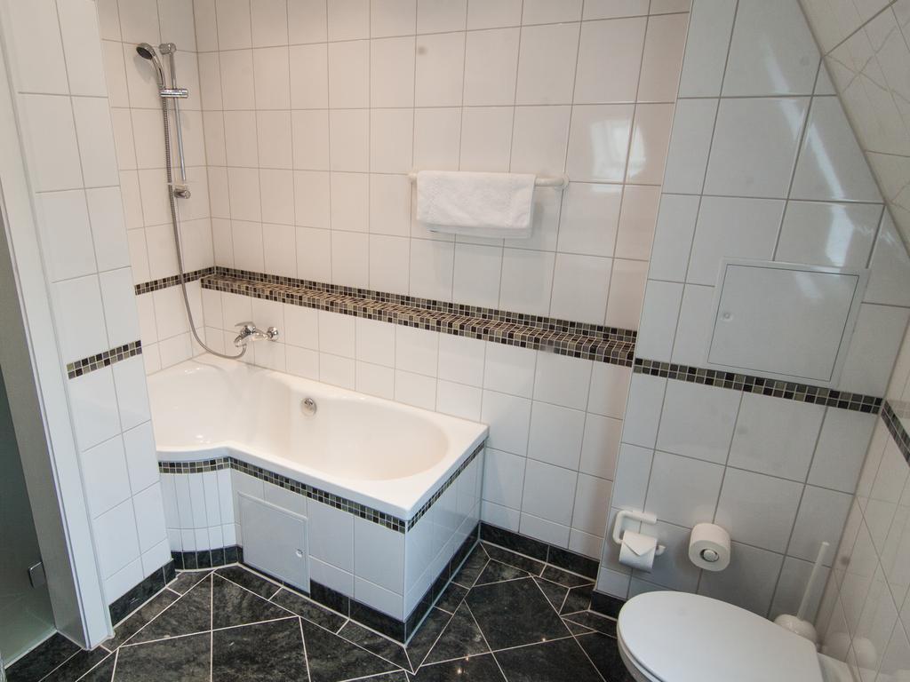 Hotel Hartmann Fuerstenfeldbruck Eksteriør billede